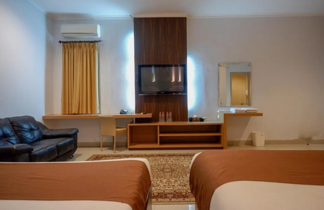 Dinasty Smart Hotel-1